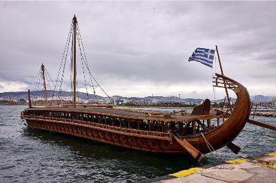 Triiris